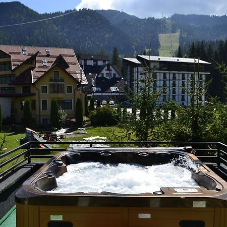Casa Vinga - Restaurant&Jacuzzi Hotel Poiana Brasov Buitenkant foto